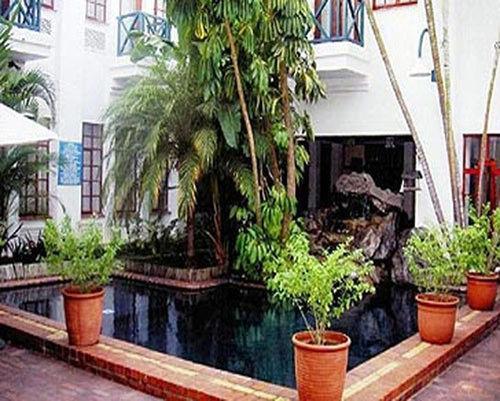 Hotel Promenade Nelspruit Mbombela Exterior photo