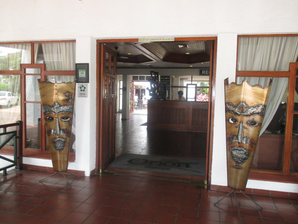 Hotel Promenade Nelspruit Mbombela Exterior photo