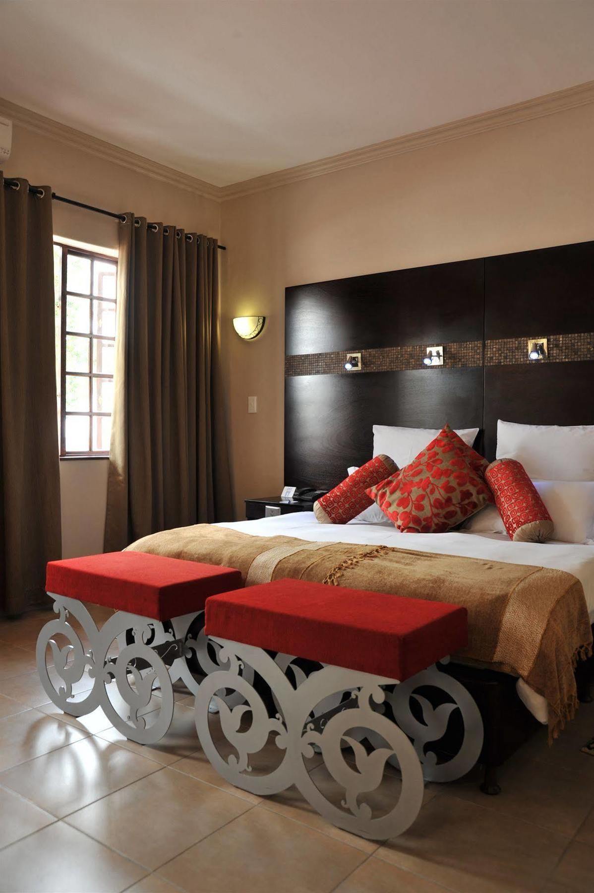 Hotel Promenade Nelspruit Mbombela Exterior photo